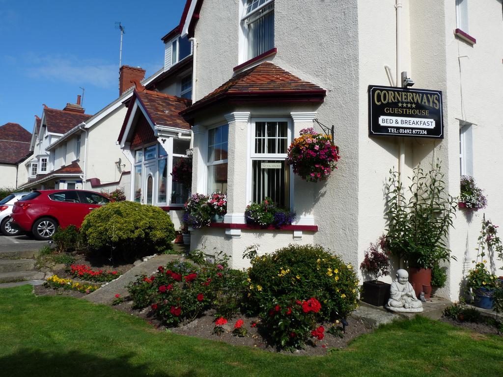 Cornerways Guest House ランディドノー エクステリア 写真